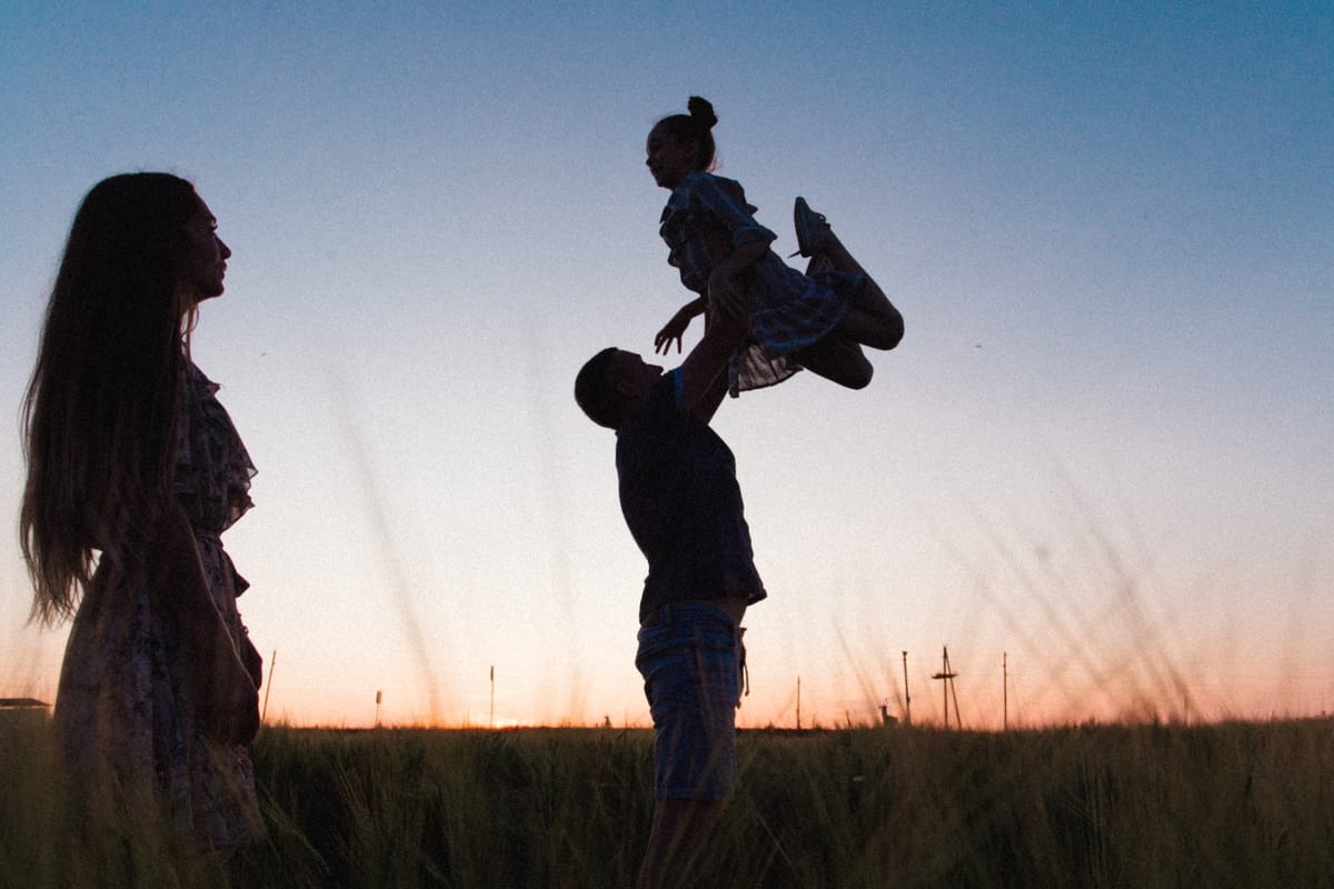 Lucas 2.21-40: PAIS QUE CUIDAM